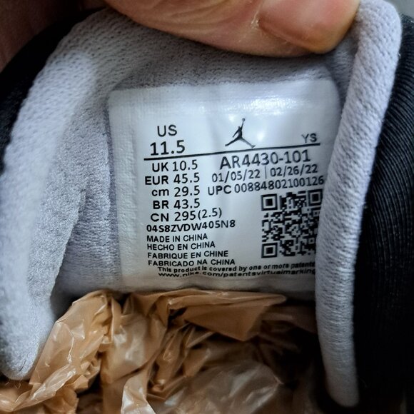 %Size 11.5 Nike Jordan Lift Off White Grey *Worn 1 Time* AJ17 main image 4